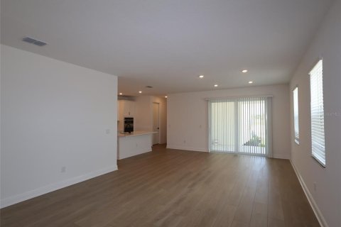 Townhouse in Bradenton, Florida 3 bedrooms, 223.52 sq.m. № 2157475 - photo 4