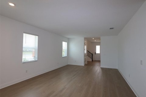 Townhouse in Bradenton, Florida 3 bedrooms, 223.52 sq.m. № 2157475 - photo 5