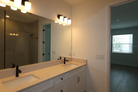 Townhouse in Bradenton, Florida 3 bedrooms, 223.52 sq.m. № 2157475 - photo 7