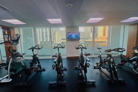 Condo in Miami, Florida, 1 bedroom № 2055454 - photo 21