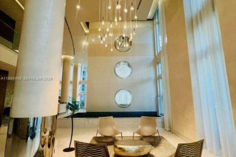 Condo in Miami, Florida, 1 bedroom № 2055454 - photo 24
