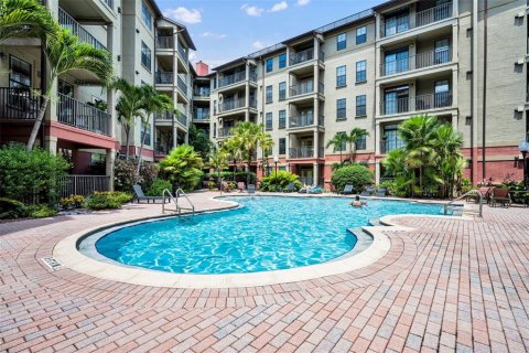 Condo in Orlando, Florida, 2 bedrooms  № 1785607 - photo 21