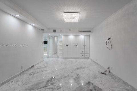 Купить кондоминиум в Авентура, Флорида 4 спальни, 210.52м2, № 1933006 - фото 12