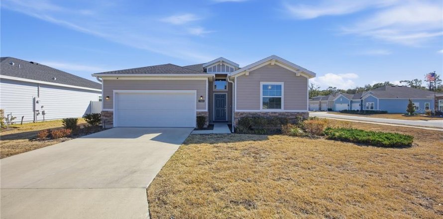Casa en Ocala, Florida 4 dormitorios, 189.43 m2 № 2108052