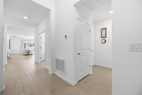 Casa en venta en Ocala, Florida, 4 dormitorios, 189.43 m2 № 2108052 - foto 18