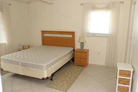 Condominio en alquiler en Venice, Florida, 2 dormitorios, 90.58 m2 № 1721642 - foto 4