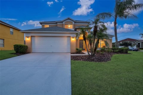 Casa en venta en Kissimmee, Florida, 5 dormitorios, 210.8 m2 № 2405362 - foto 28