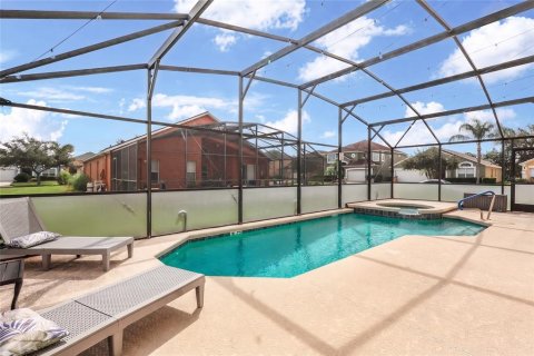 Casa en venta en Kissimmee, Florida, 5 dormitorios, 210.8 m2 № 2405362 - foto 18