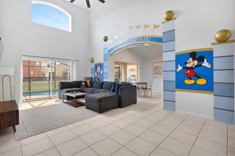 Casa en venta en Kissimmee, Florida, 5 dormitorios, 210.8 m2 № 2405362 - foto 19