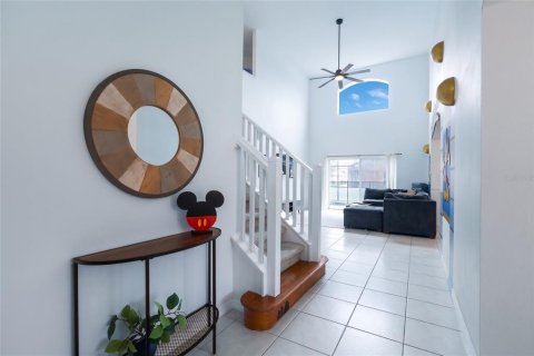 Casa en venta en Kissimmee, Florida, 5 dormitorios, 210.8 m2 № 2405362 - foto 8