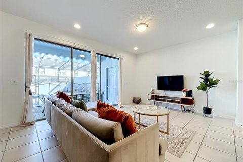 Touwnhouse à vendre à Kissimmee, Floride: 5 chambres, 210.24 m2 № 2437357 - photo 22