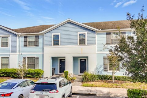 Touwnhouse à vendre à Kissimmee, Floride: 5 chambres, 210.24 m2 № 2437357 - photo 3