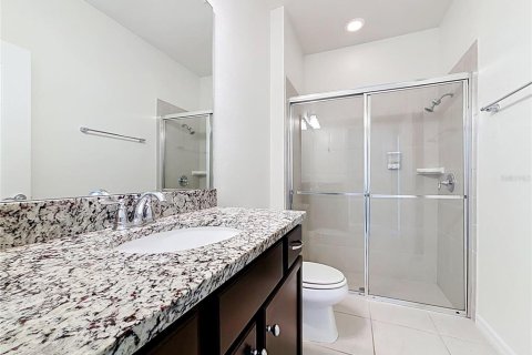 Touwnhouse à vendre à Kissimmee, Floride: 5 chambres, 210.24 m2 № 2437357 - photo 30