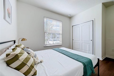 Touwnhouse à vendre à Kissimmee, Floride: 5 chambres, 210.24 m2 № 2437357 - photo 27