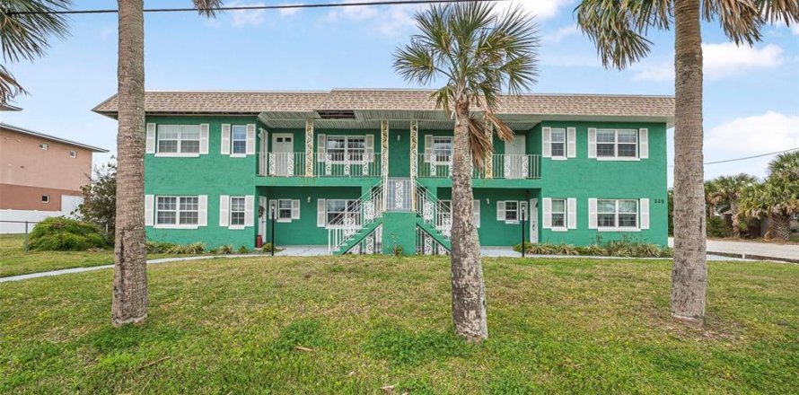 Commercial property in Flagler Beach, Florida 554.44 sq.m. № 2232999