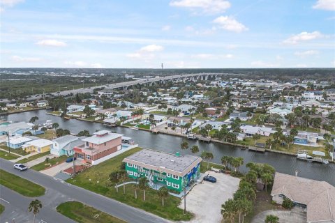 Commercial property in Flagler Beach, Florida 554.44 sq.m. № 2232999 - photo 9