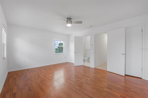 Commercial property in Flagler Beach, Florida 554.44 sq.m. № 2232999 - photo 23