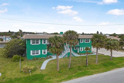 Commercial property in Flagler Beach, Florida 554.44 sq.m. № 2232999 - photo 17