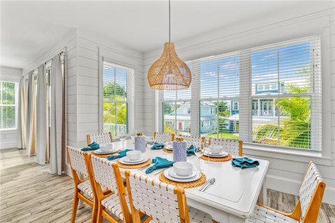 Casa en venta en Bradenton Beach, Florida, 7 dormitorios, 290.32 m2 № 1513320 - foto 7