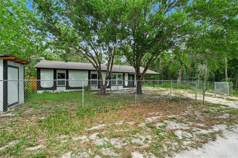 House in New Port Richey, Florida 3 bedrooms, 125.98 sq.m. № 2107697 - photo 4