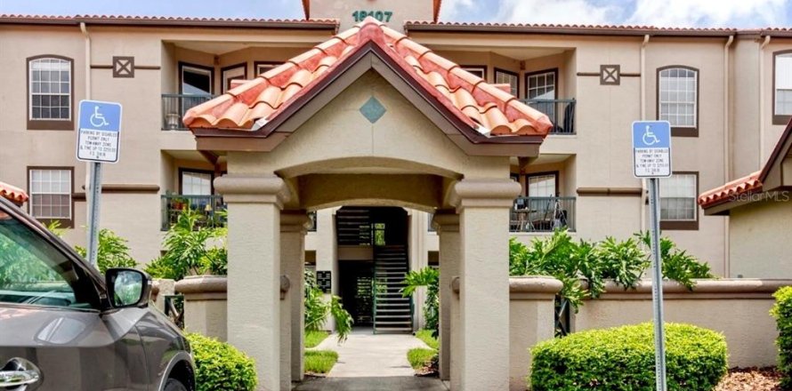 Condominio en Lutz, Florida, 2 dormitorios  № 2233329
