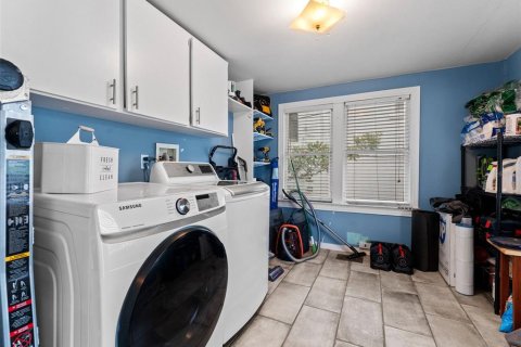 Casa en venta en Tampa, Florida, 2 dormitorios, 164.44 m2 № 1907704 - foto 24