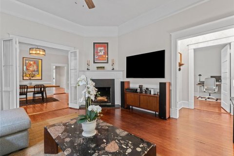Casa en venta en Tampa, Florida, 2 dormitorios, 164.44 m2 № 1907704 - foto 9
