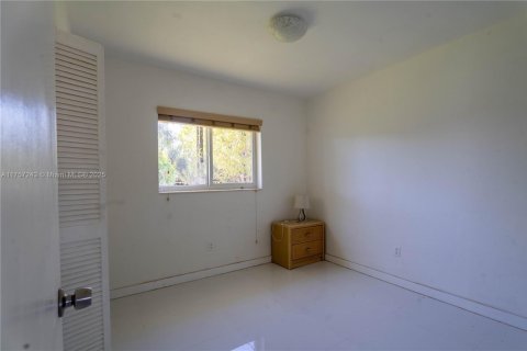 House in Palmetto Bay, Florida 3 bedrooms, 100.15 sq.m. № 1945006 - photo 8