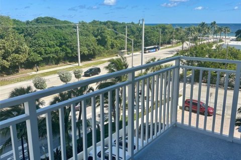 Condominio en venta en Fort Lauderdale, Florida, 37.16 m2 № 1964010 - foto 15