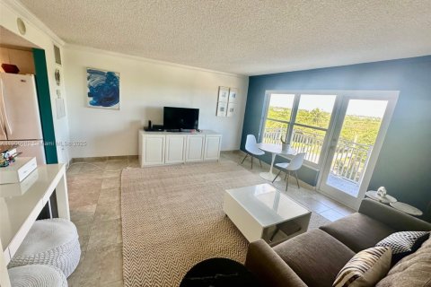 Condominio en venta en Fort Lauderdale, Florida, 37.16 m2 № 1964010 - foto 9