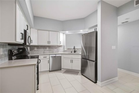 Condominio en venta en Bradenton, Florida, 2 dormitorios, 125.98 m2 № 2377656 - foto 9