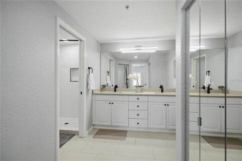 Condominio en venta en Bradenton, Florida, 2 dormitorios, 125.98 m2 № 2377656 - foto 17