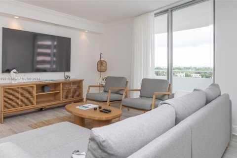 Condominio en venta en Miami Beach, Florida, 2 dormitorios, 126.35 m2 № 1861374 - foto 12