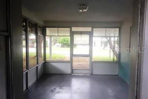 Villa ou maison à vendre à Beverly Hills, Floride: 2 chambres, 111.58 m2 № 1858084 - photo 9