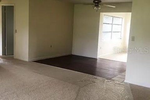 Villa ou maison à vendre à Beverly Hills, Floride: 2 chambres, 111.58 m2 № 1858084 - photo 15