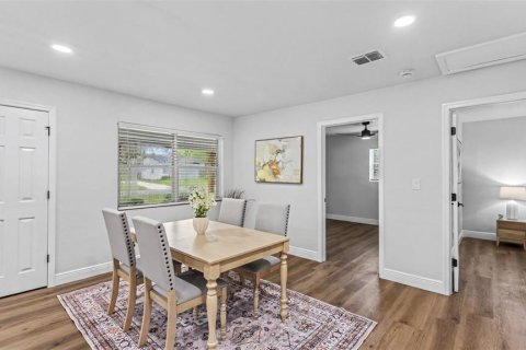Villa ou maison à vendre à Lakeland, Floride: 3 chambres, 154.96 m2 № 2402853 - photo 2
