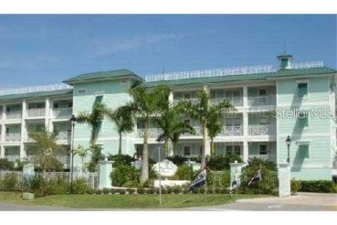 Condominio en alquiler en Port Charlotte, Florida, 3 dormitorios, 170.1 m2 № 1905899 - foto 1
