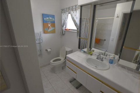 Villa ou maison à vendre à West Palm Beach, Floride: 1 chambre, 56.76 m2 № 1867243 - photo 13