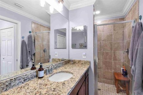 Condo in Bradenton, Florida, 2 bedrooms in LAKEWOOD NATIONAL  № 1530078 - photo 6