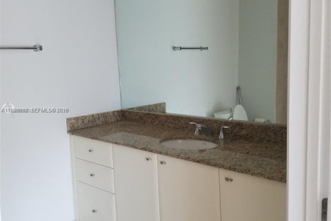 Condominio en alquiler en Fort Lauderdale, Florida, 2 dormitorios, 92.9 m2 № 2058606 - foto 7