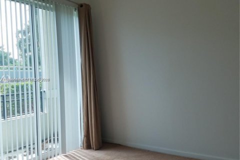 Condominio en alquiler en Fort Lauderdale, Florida, 2 dormitorios, 92.9 m2 № 2058606 - foto 5