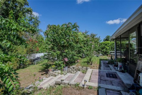 House in Deltona, Florida 3 bedrooms, 131.18 sq.m. № 1883470 - photo 14
