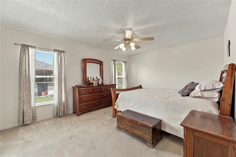 Villa ou maison à vendre à Palm Bay, Floride: 3 chambres, 172.61 m2 № 2406478 - photo 5