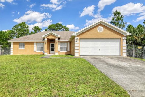 Villa ou maison à vendre à Palm Bay, Floride: 3 chambres, 172.61 m2 № 2406478 - photo 2