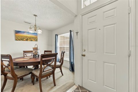 Villa ou maison à vendre à Palm Bay, Floride: 3 chambres, 172.61 m2 № 2406478 - photo 3