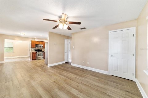 Casa en venta en Ocala, Florida, 3 dormitorios, 125.42 m2 № 2238527 - foto 13