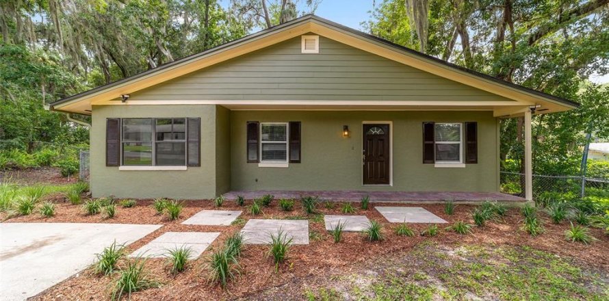 Casa en Ocala, Florida 3 dormitorios, 125.42 m2 № 2238527