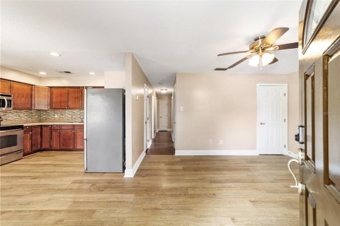 Casa en venta en Ocala, Florida, 3 dormitorios, 125.42 m2 № 2238527 - foto 9