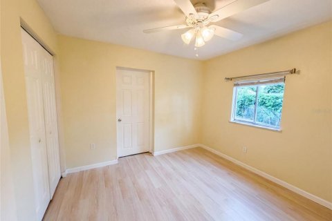Casa en venta en Apopka, Florida, 3 dormitorios, 128.21 m2 № 2227376 - foto 13