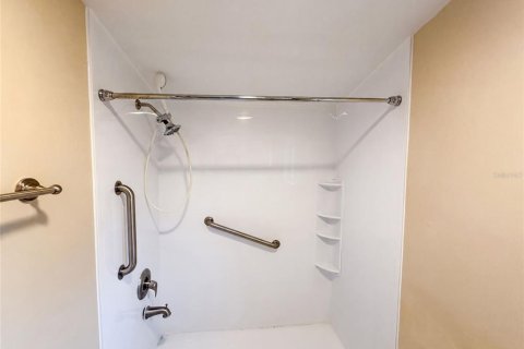 Casa en venta en Apopka, Florida, 3 dormitorios, 128.21 m2 № 2227376 - foto 12